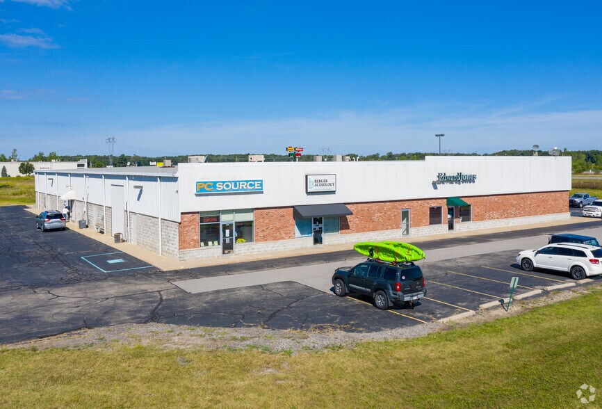 29282940 Miller Dr, Plymouth, IN 46563