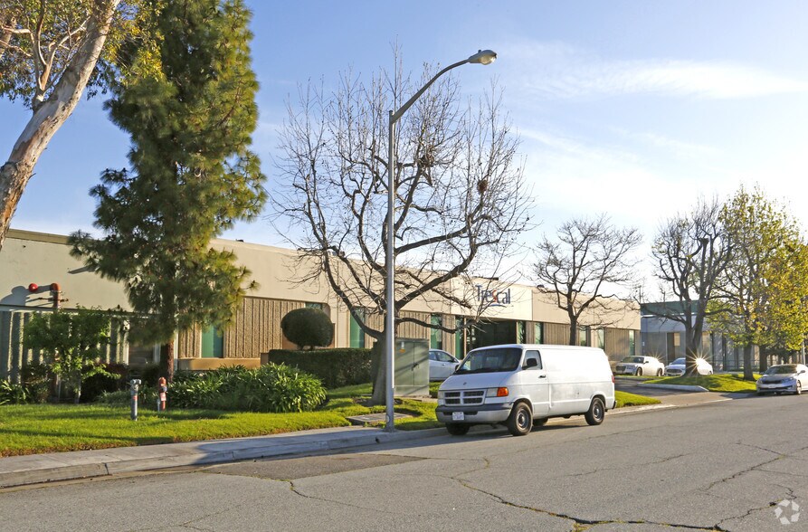 3090 Kenneth St Santa Clara Ca 1065 Comstock St, Santa Clara, CA 95054 - Flex for Sale | LoopNet