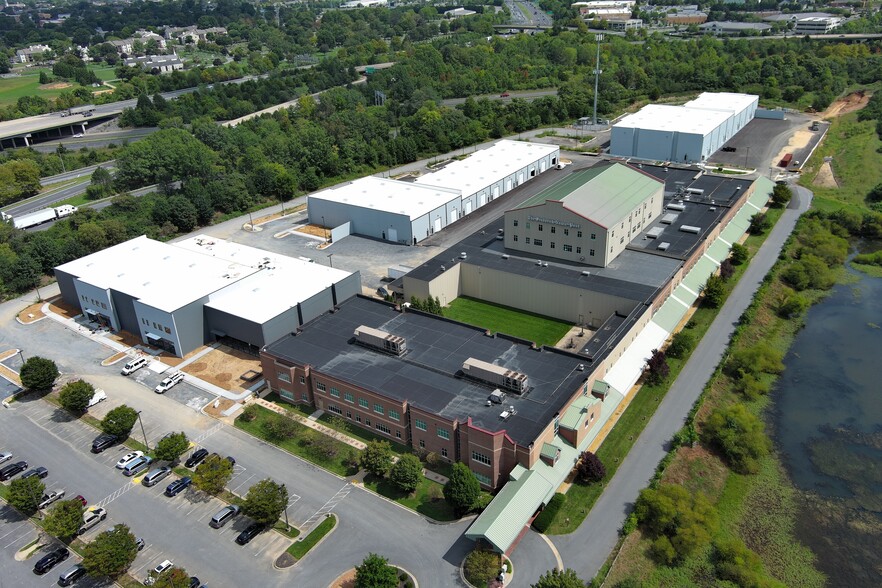 Ballenger Creek Business Center - Warehouse