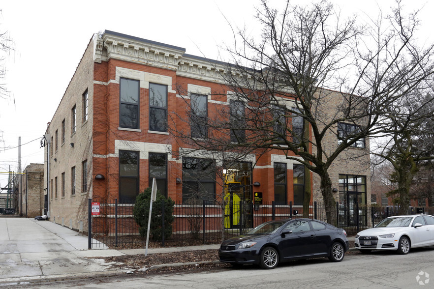 1659 W Hubbard St, Chicago, IL for lease - Primary Photo - Image 1 of 33