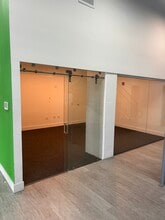 480 Hibiscus St, West Palm Beach, FL for lease Interior Photo- Image 2 of 15