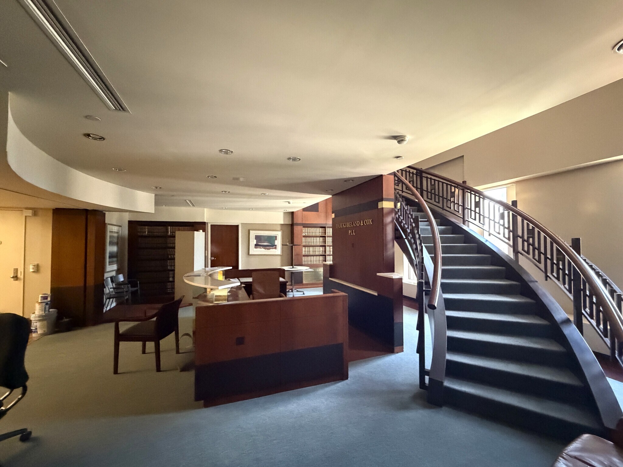 10 N Ludlow St, Dayton, OH for lease Interior Photo- Image 1 of 9