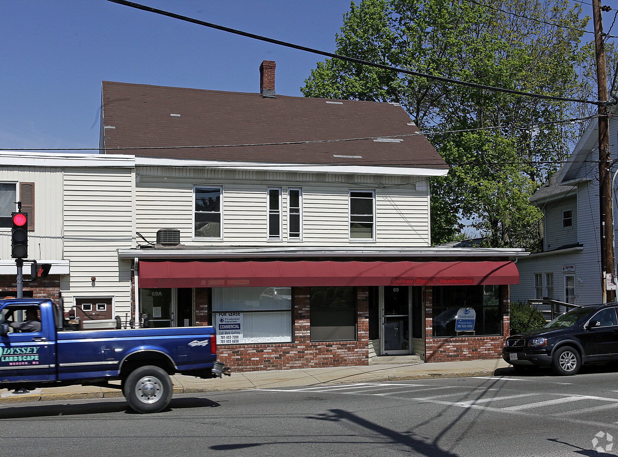 69-71 Pleasant St, Woburn, MA for sale Primary Photo- Image 1 of 1