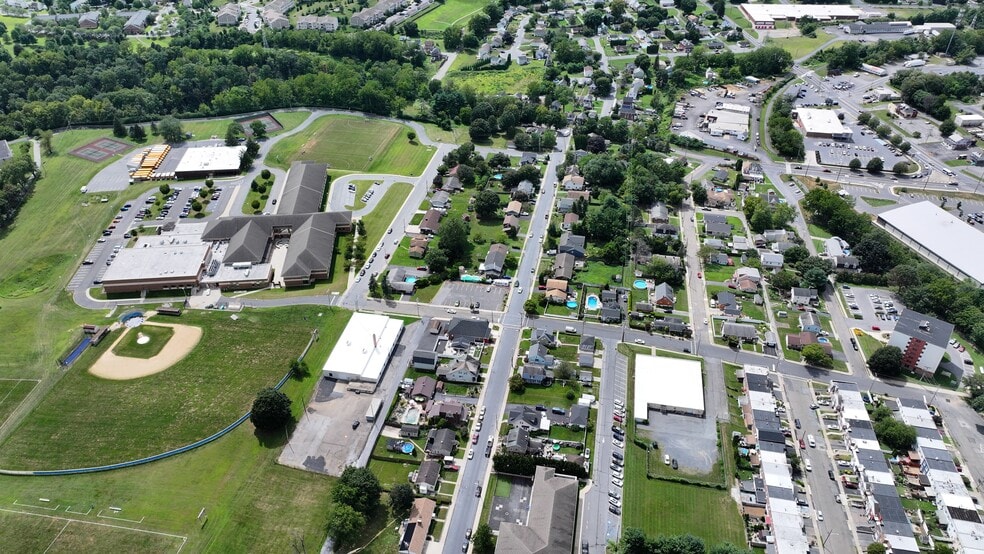 1350 Balata St, Easton, PA for sale - Primary Photo - Image 2 of 55