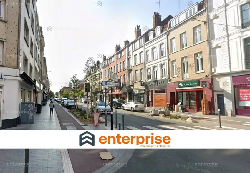 Retail in Lille for lease - Building Photo - Image 1 of 2