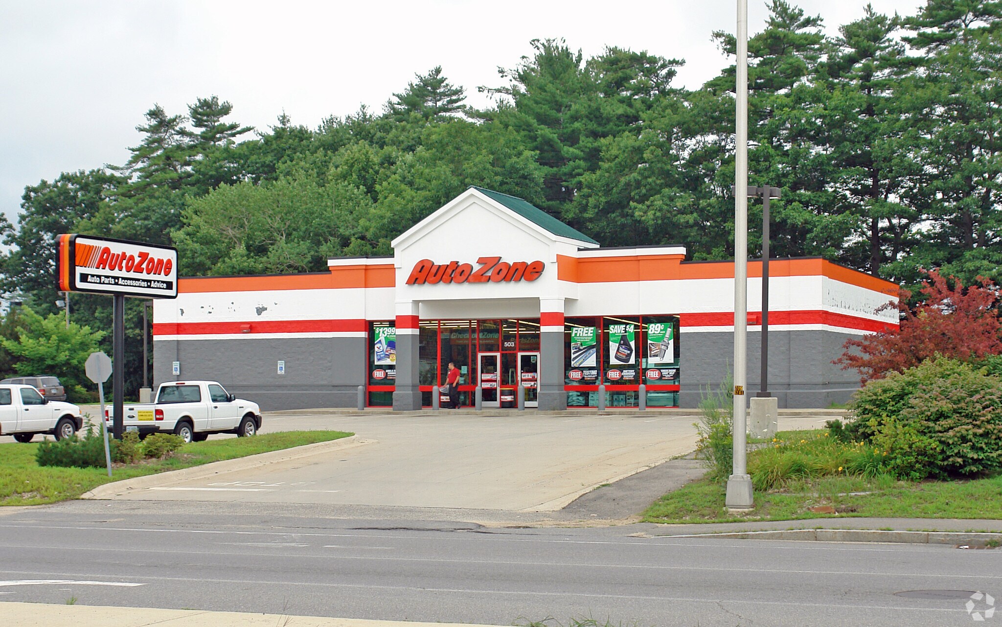 503 High St, Somersworth, NH for sale Primary Photo- Image 1 of 1