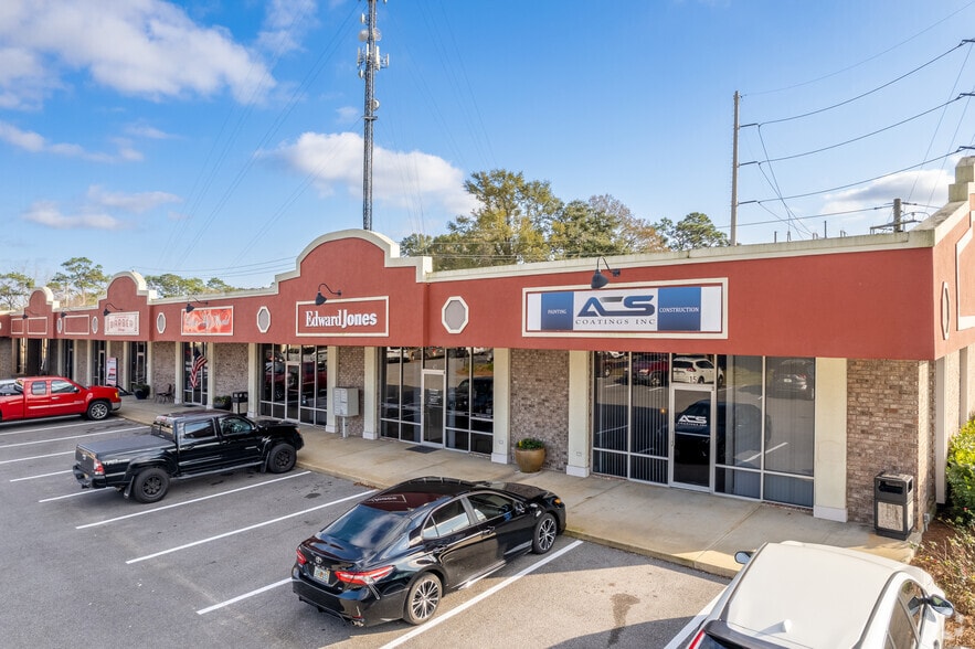 2115 W 9 Mile Rd, Pensacola, FL for lease - Building Photo - Image 1 of 9