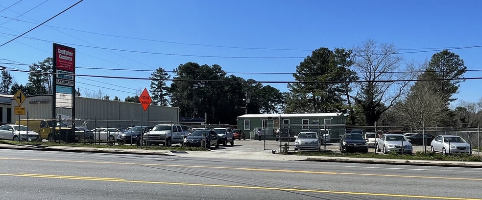 3915 Covington Hwy, Decatur, GA for lease - Building Photo - Image 3 of 7