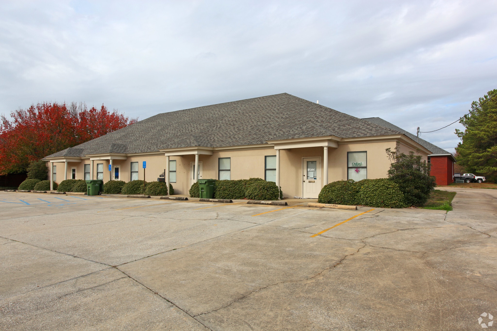 5925 Carmichael Rd, Montgomery, AL 36117