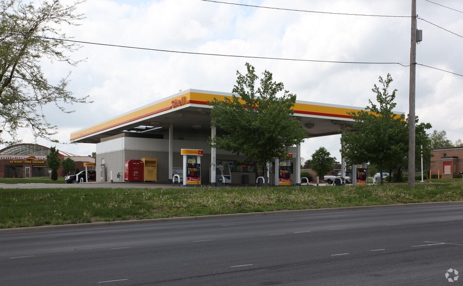 7701 W 123rd St, Overland Park, KS for sale - Building Photo - Image 3 of 6