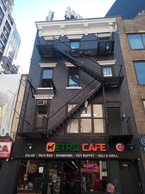 297 Seventh Ave, New York, NY for lease Building Photo- Image 1 of 7