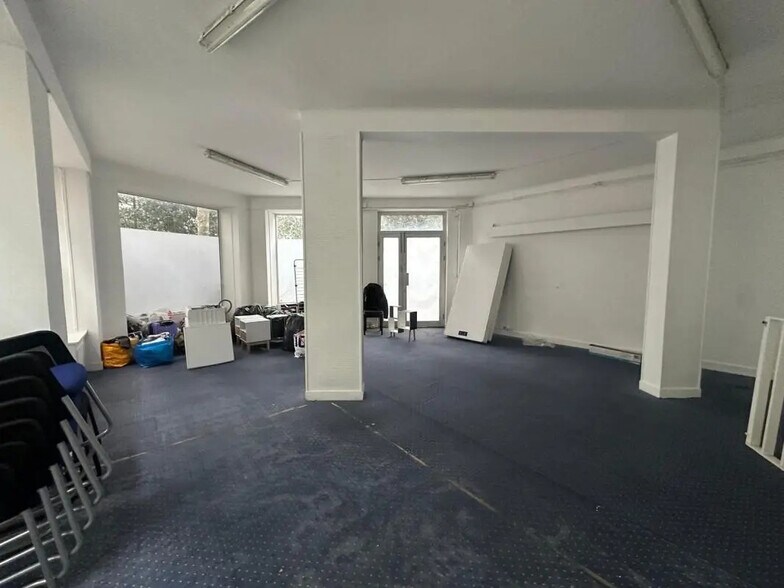 1 Square De Verdun, Paris for lease - Building Photo - Image 3 of 7