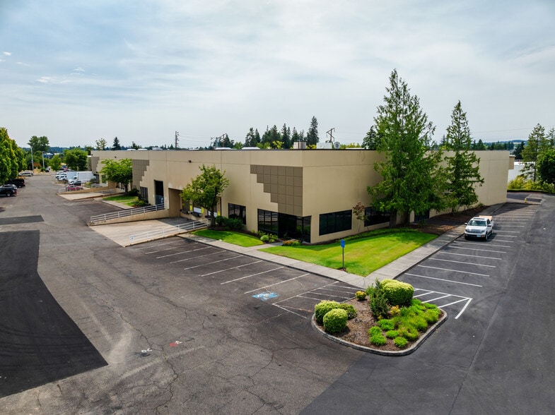 27929 SW 95th Ave, Wilsonville, OR for lease - Building Photo - Image 2 of 8