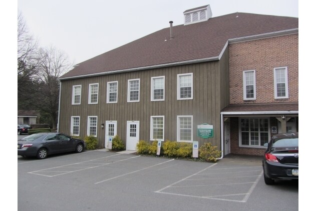 10 Village Center Dr, Reading, PA for sale Primary Photo- Image 1 of 1