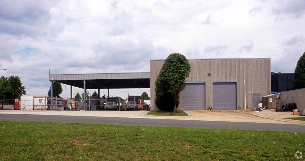 View Photo
