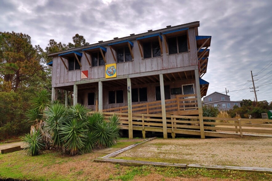 25202 Island Pines Dr, Waves, NC for sale - Building Photo - Image 3 of 42