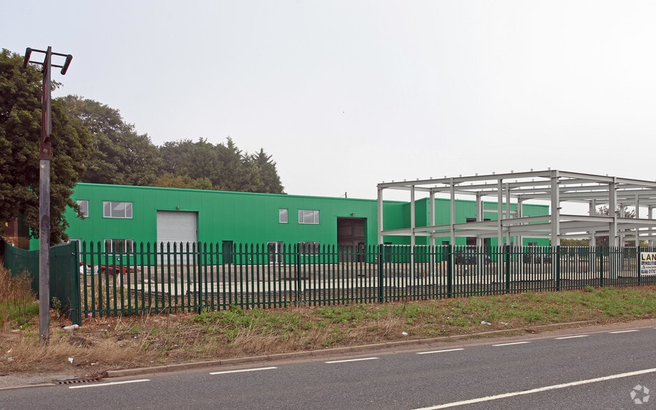 London Rd, Flamstead for lease - Building Photo - Image 2 of 3