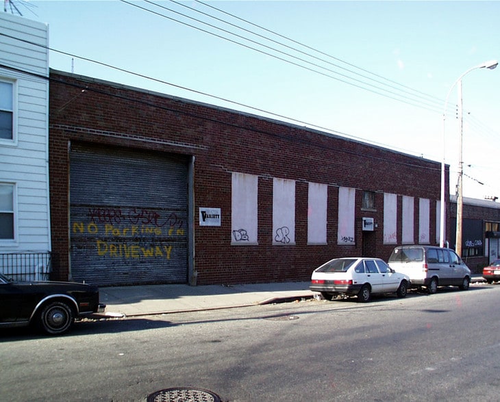 58-94 54th St, Maspeth, NY for lease - Primary Photo - Image 1 of 1