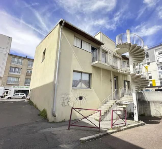 103 Rue Edouard Vaillant, Bezons for sale - Primary Photo - Image 1 of 10