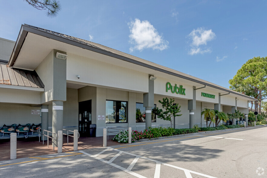 6714-6864 Forest Hill Blvd, Greenacres, FL for lease - Primary Photo - Image 1 of 10