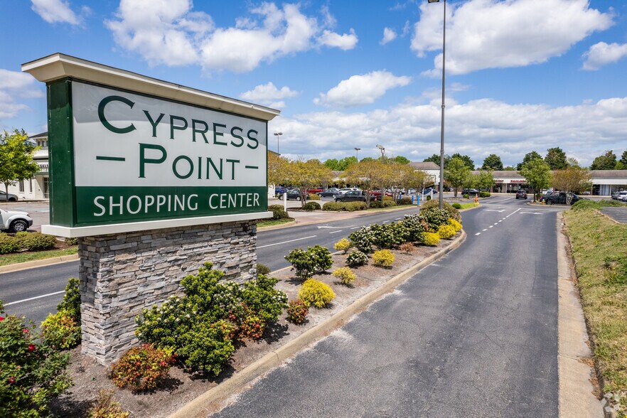 928 Diamond Springs Rd, Virginia Beach, VA 23455