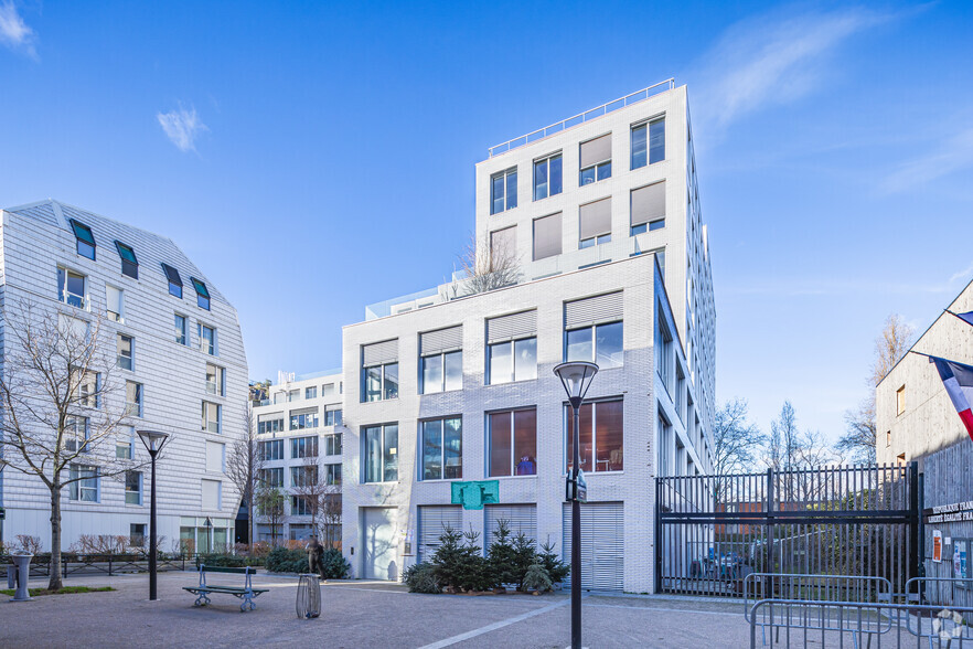 10 Rue Maurice Grimaud, Paris for lease - Building Photo - Image 2 of 6