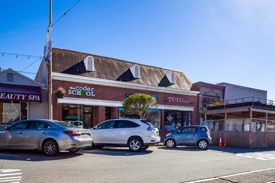 231-239 W Portal Ave, San Francisco, CA for lease - Primary Photo - Image 1 of 23