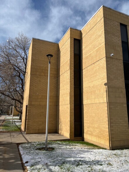 2206 Victor St, Aurora, CO for sale - Building Photo - Image 3 of 7