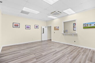 313 Commerce Dr, Pawleys Island, SC for lease Interior Photo- Image 2 of 26