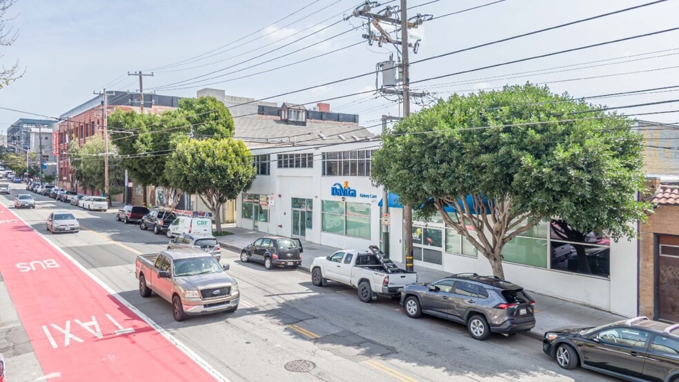 2761-2765 16th St, San Francisco, CA for sale - Building Photo - Image 2 of 10