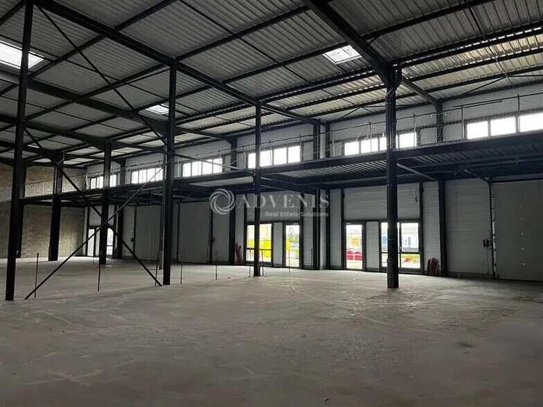 Flex in Molsheim for lease - Interior Photo - Image 3 of 9