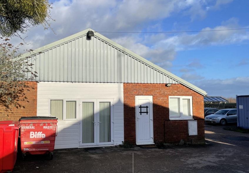 Ross Rd, Huntley for sale - Primary Photo - Image 1 of 1