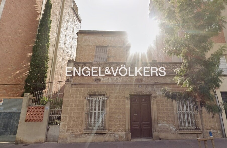 Multifamily in Barcelona, Barcelona for sale - Interior Photo - Image 1 of 5