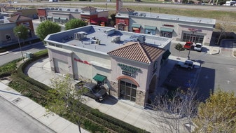 The Vine at Castaic - Bar