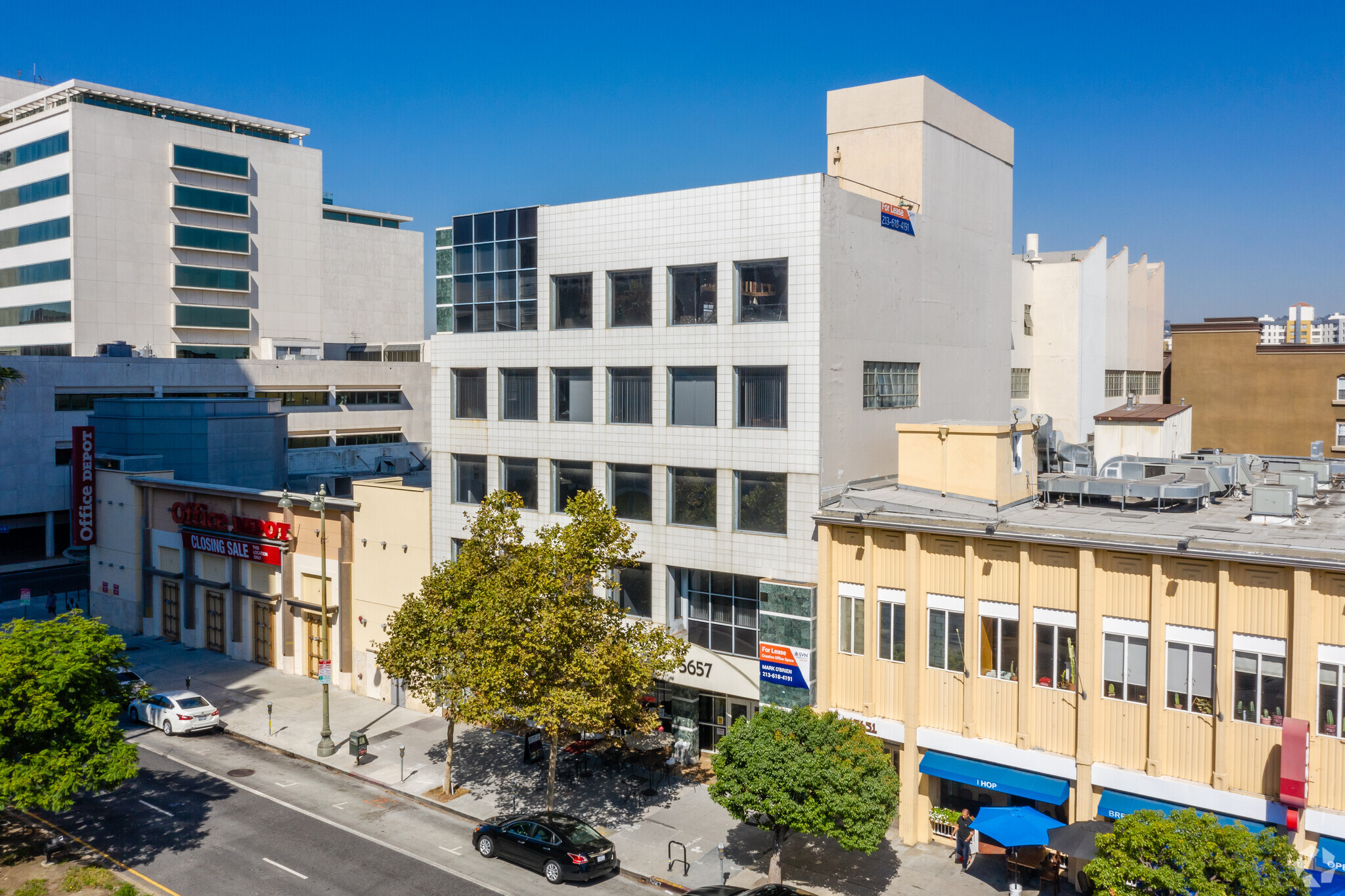 5657 Wilshire Blvd, Los Angeles, CA for lease Building Photo- Image 1 of 5