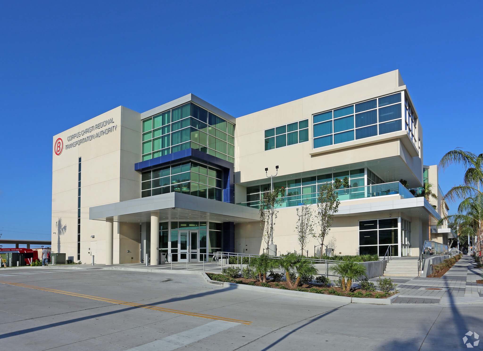 602 N Staples St, Corpus Christi, TX for lease Primary Photo- Image 1 of 7