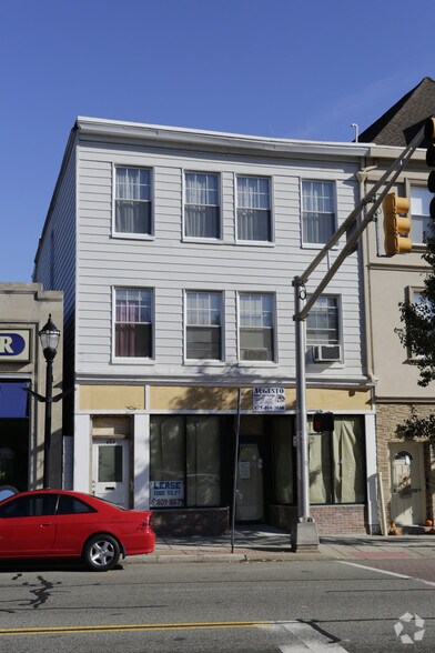 662 Bloomfield Ave, Verona, NJ for sale - Primary Photo - Image 1 of 1