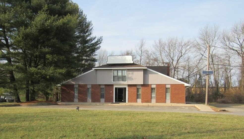 7 Red Lion Rd, Southampton, NJ for sale - Primary Photo - Image 1 of 1