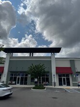 3600 N University Dr, Hollywood, FL for lease Building Photo- Image 2 of 2
