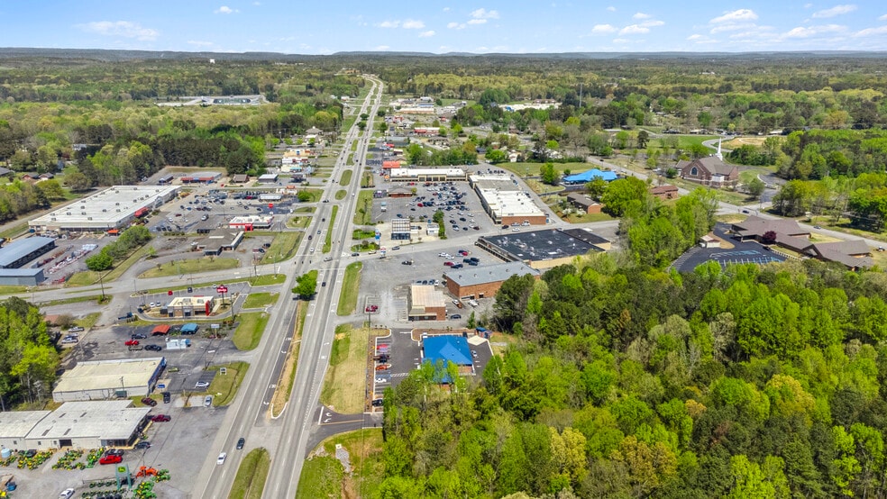 926 N Brindlee Mountain Pky, Arab, AL for sale - Building Photo - Image 2 of 6