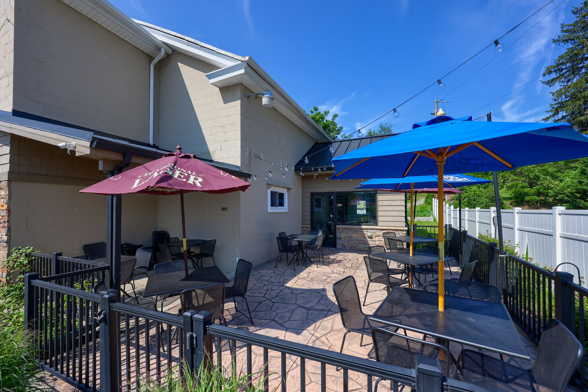 1295 Lewisberry Rd, Lewisberry, PA 17339 Silver Lake Inn