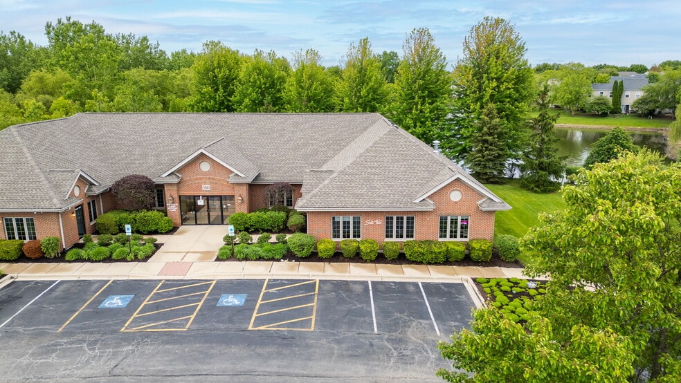 3941 75th St, Aurora, IL for sale - Building Photo - Image 2 of 27