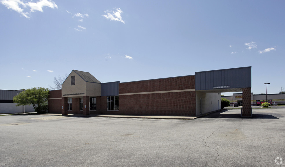 3241 Northview Dr, Elkhart, IN for lease - Building Photo - Image 3 of 6