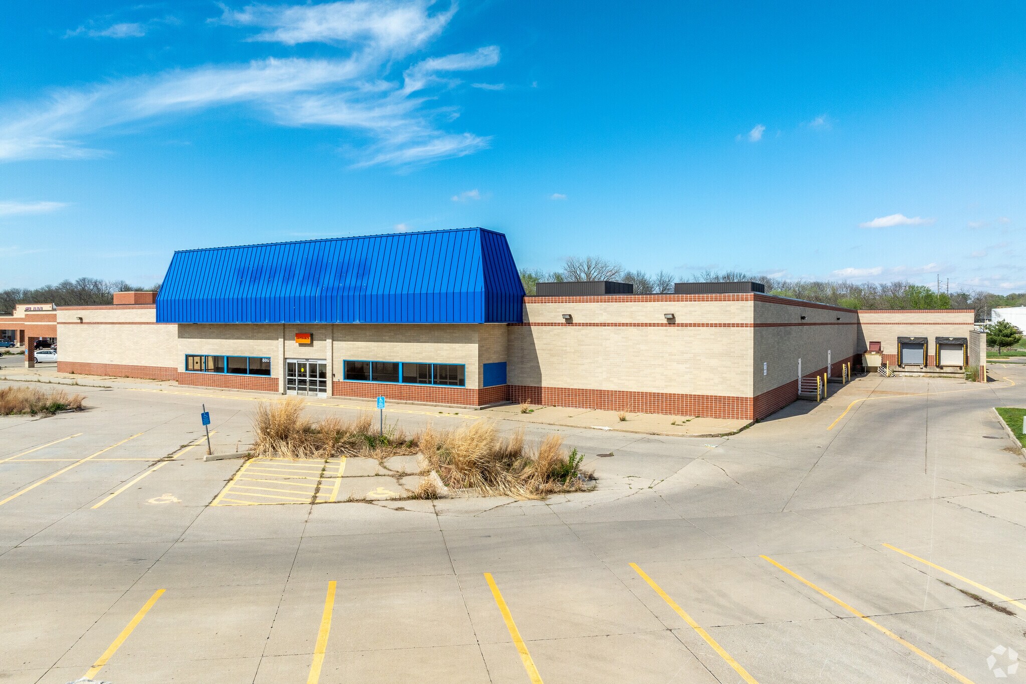 8747 University Ave, Clive, IA for sale Building Photo- Image 1 of 1