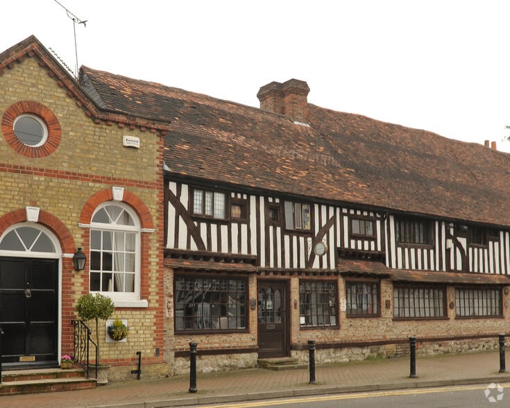 19 Church St, Seal for sale - Primary Photo - Image 1 of 3