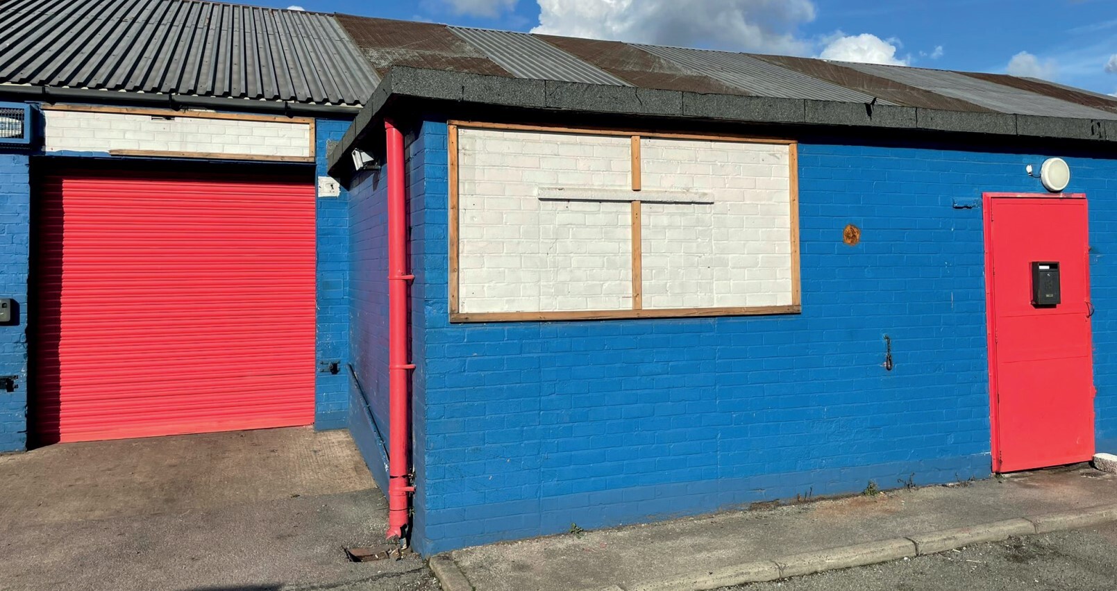 300 Cleveland St, Birkenhead for sale Building Photo- Image 1 of 1