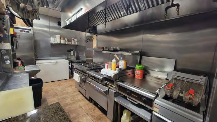 1346 N Church St, Hazle Township, PA for sale Interior Photo- Image 1 of 7