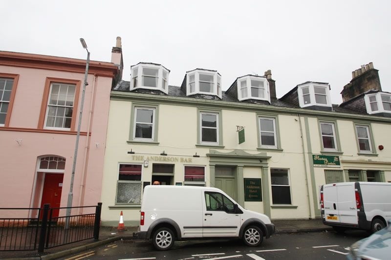 15-17 Eglinton St, Beith for sale - Primary Photo - Image 1 of 1