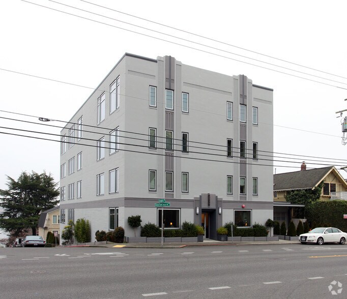 2030 Dexter Ave N, Seattle, WA for sale - Primary Photo - Image 1 of 1