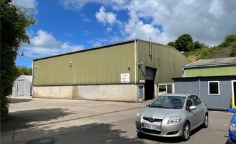 Warehouse Unit - Commercial Real Estate